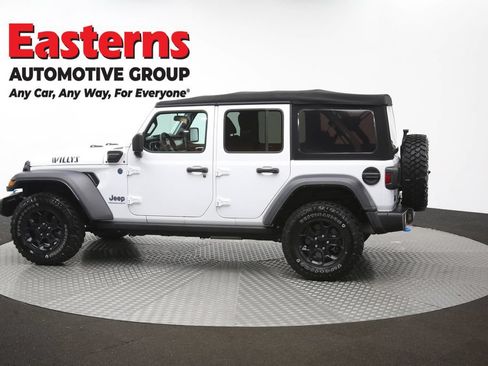 Used 2023 Jeep Wrangler Unlimited AWD/4WD image 59