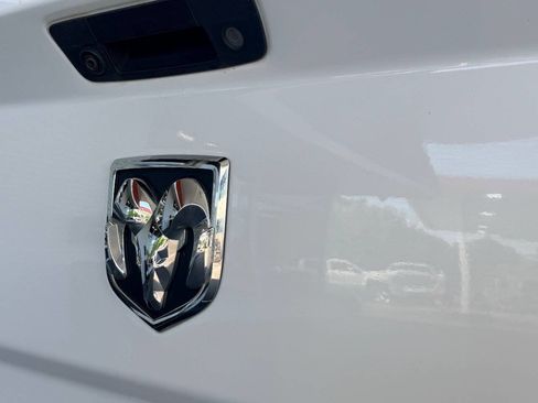 Used 2016 RAM 2500 Laramie AWD/4WD image 9