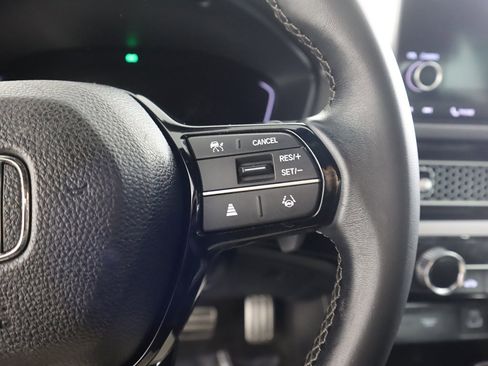 Used 2023 Honda Civic Sport image 40