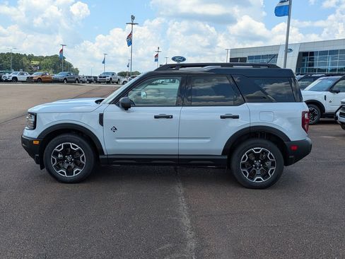 New 2026 Ford Bronco Sport Outer Banks w/ Outer Banks Tech Package+ AWD/4WD image 5