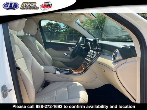 Used 2018 Mercedes-Benz GLC 300 GLC 300 w/ Premium Package image 14