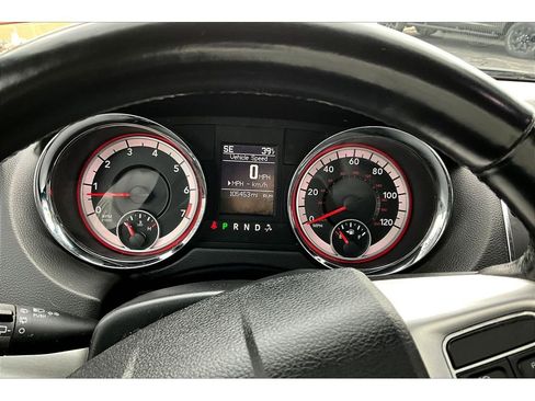 Used 2018 Dodge Grand Caravan GT FWD image 29