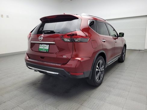 Used 2018 Nissan Rogue SL image 9