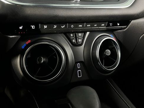 Used 2024 Chevrolet Blazer LT w/ Convenience Package image 17