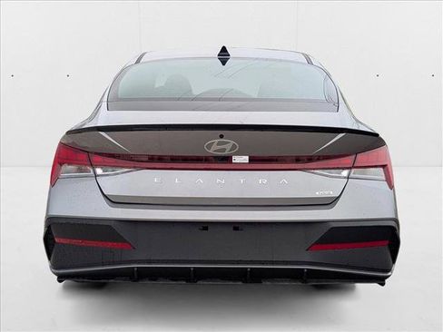 New 2025 Hyundai Elantra SEL w/ Cargo Package image 7