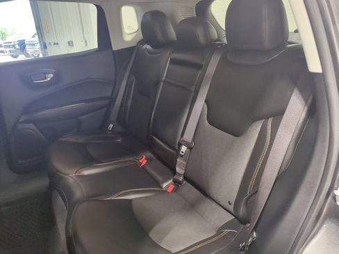 Used 2020 Jeep Compass Latitude w/ Cold Weather Group image 13