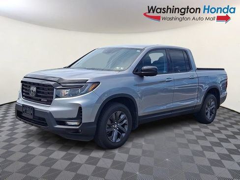 Used 2021 Honda Ridgeline Sport image 3