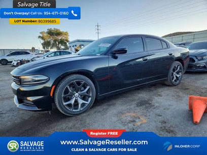 Used 2019 Dodge Charger SXT