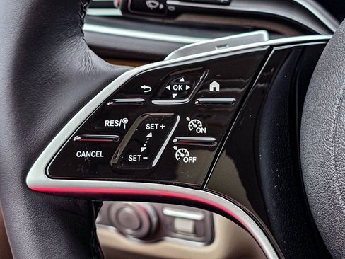 New 2026 Mercedes-Benz GLE 450 4MATIC image 21