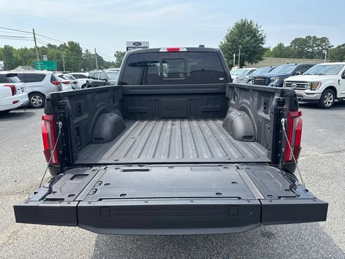 Used 2025 Ford F150 Lariat w/ Equipment Group 502A High AWD/4WD image 30