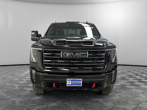 Used 2024 GMC Sierra 2500 AT4 w/ AT4 Premium Plus Package image 8