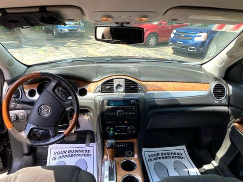 Used 2011 Buick Enclave CX image 12