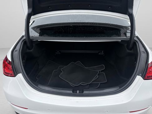 Used 2023 Mercedes-Benz C 300 Sedan image 10