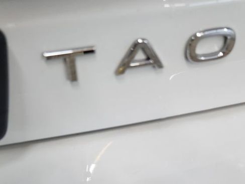 Used 2025 Volkswagen Taos SE image 47