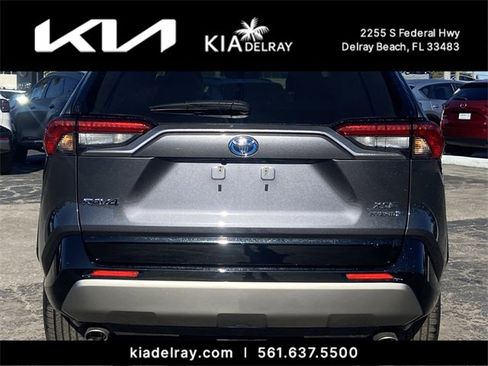 Used 2023 Toyota RAV4 XSE image 4