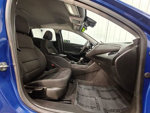 Used 2023 Chevrolet Malibu LS FWD image 21