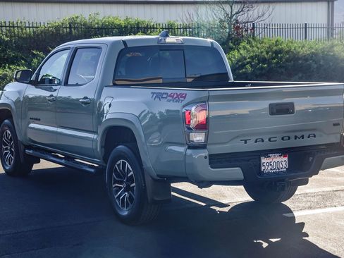 Certified 2023 Toyota Tacoma TRD Sport image 5