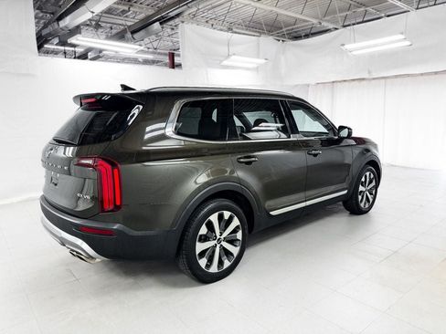 Used 2021 Kia Telluride EX w/ EX Premium Package AWD/4WD image 5
