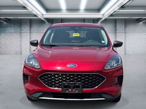 Used 2022 Ford Escape SE w/ Cold Weather Package AWD/4WD image 2