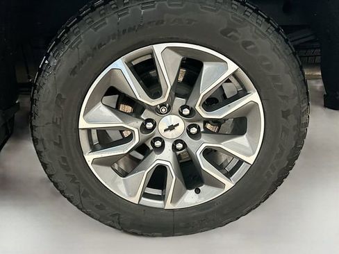 Used 2022 Chevrolet Silverado 1500 RST image 32