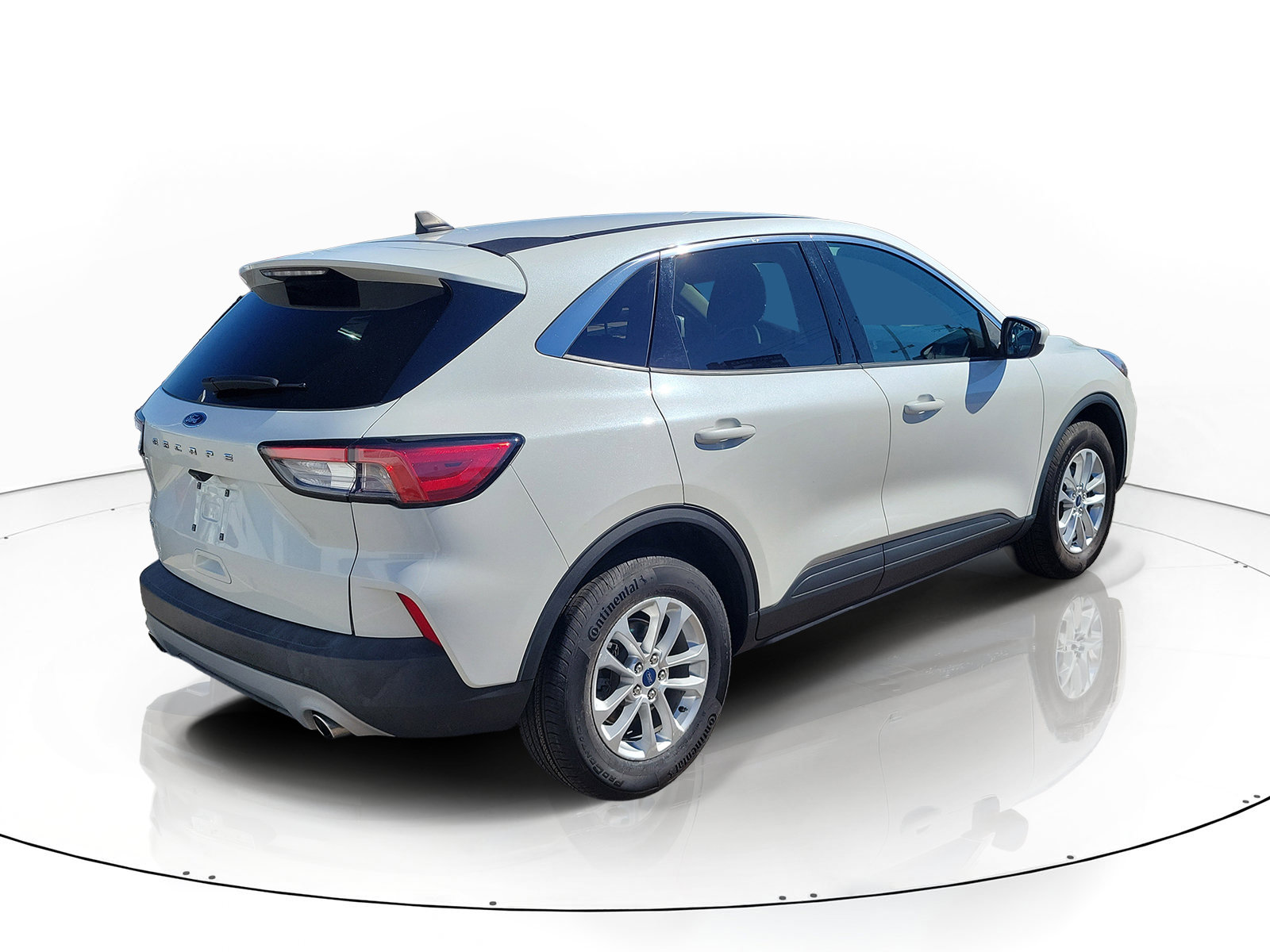 Used 2020 Ford Escape SE AWD/4WD image 3