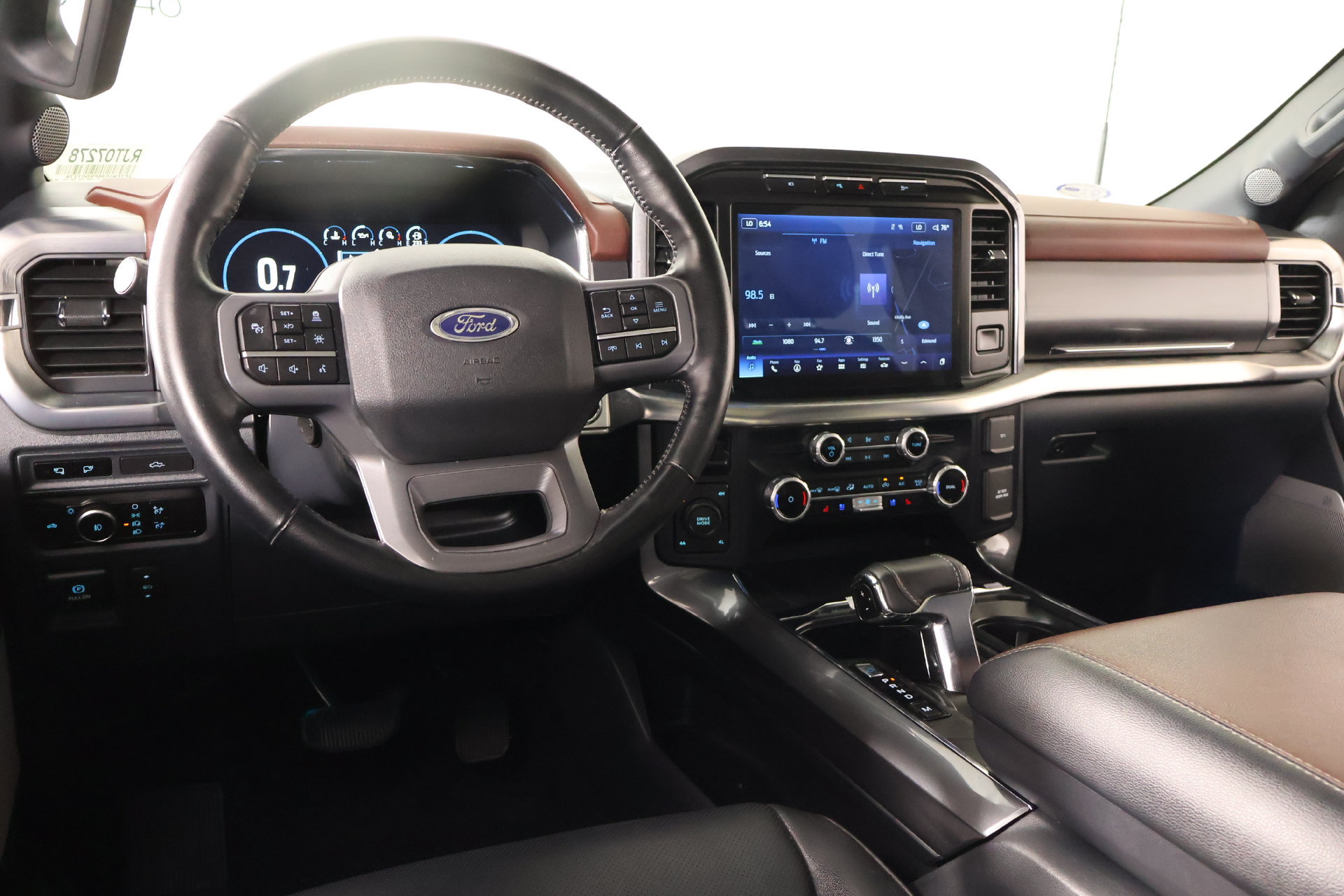 Used 2023 Ford F150 Lariat w/ Equipment Group 502A High AWD/4WD image 2