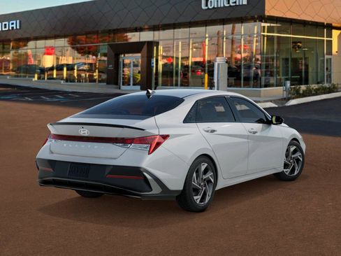 New 2026 Hyundai Elantra SEL Sport Premium FWD image 4