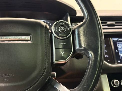 Used 2016 Land Rover Range Rover Supercharged AWD/4WD image 18