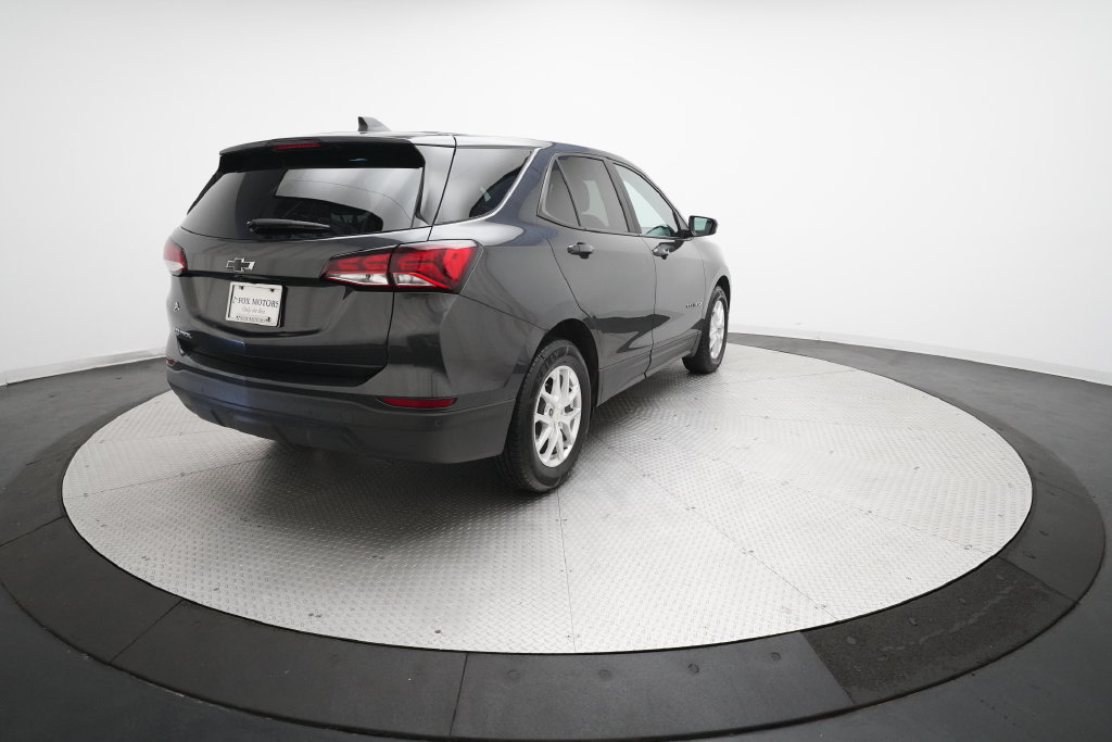 Used 2022 Chevrolet Equinox LS w/ LS Convenience Package FWD image 33