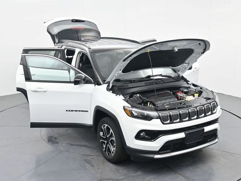 Used 2022 Jeep Compass Limited AWD/4WD image 33