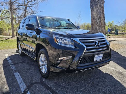 Used 2015 Lexus GX 460 w/ Premium Package AWD/4WD image 7