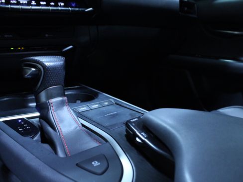 Used 2019 Lexus UX 200 F Sport w/ F Sport Premium Package image 17