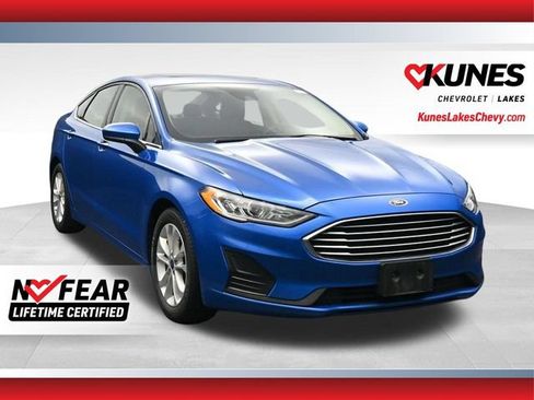 Used 2020 Ford Fusion SE FWD image 1