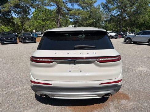 Used 2023 Lincoln Corsair FWD image 4