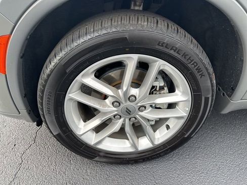 Used 2024 Dodge Durango GT image 40