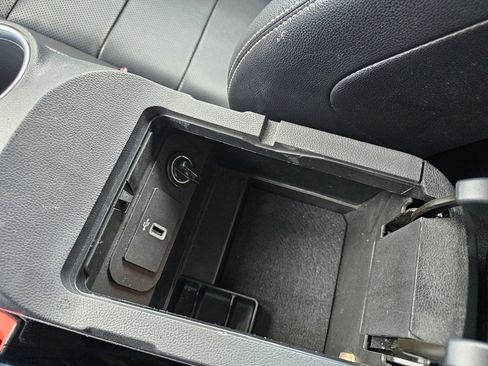 Used 2023 Ford Mustang Premium image 40