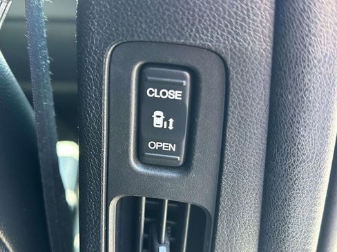 Certified 2025 Honda Odyssey EX-L image 9