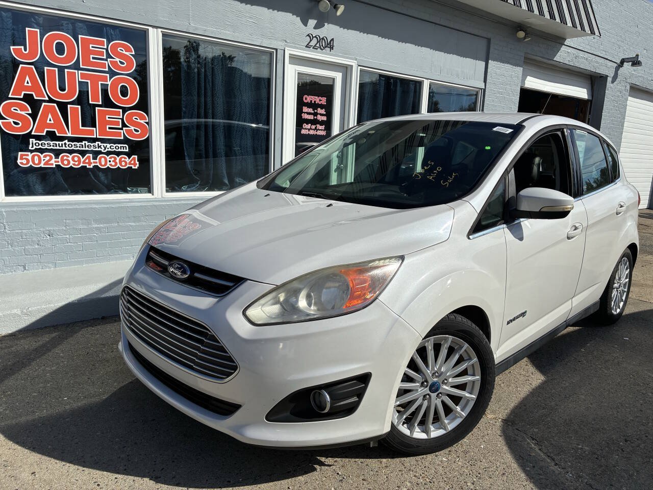 Used 2013 Ford C-MAX SEL FWD image 2