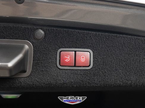 Used 2019 Mercedes-Benz S 560 4MATIC Sedan w/ Premium Package image 55