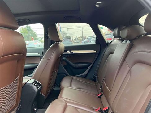 Used 2018 Audi Q3 2.0T Premium w/ Convenience Package image 12