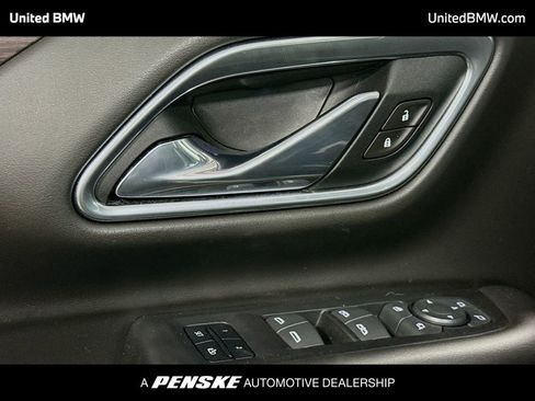 Used 2021 Chevrolet Tahoe Z71 w/ Z71 Signature Package image 3