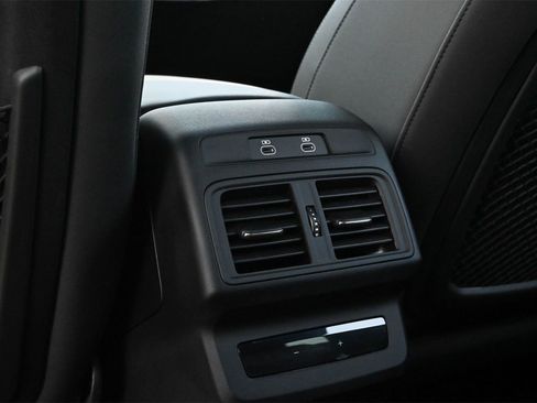 Certified 2025 Audi SQ5 Premium Plus w/ Premium Plus Package image 14