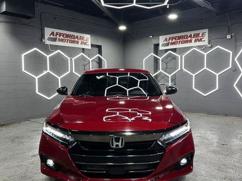 Used 2021 Honda Accord Sport image 2