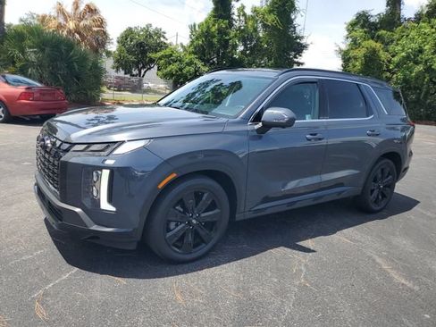 Used 2025 Hyundai Palisade XRT FWD image 3