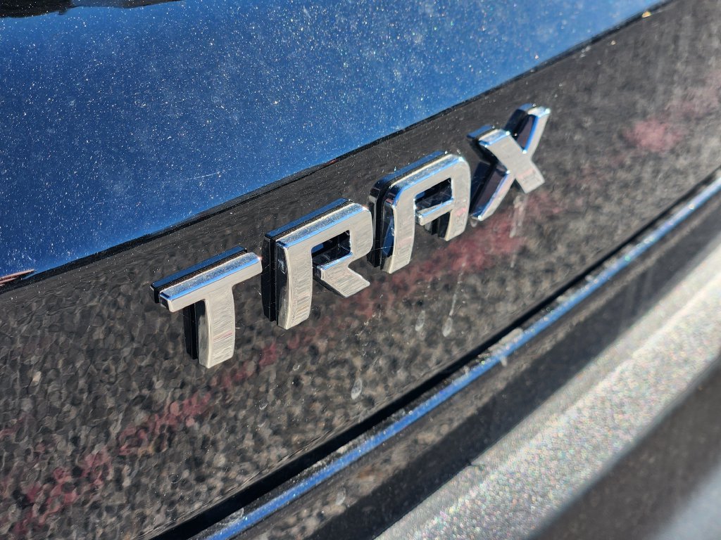 New 2026 Chevrolet Trax LS w/ LS Convenience Package FWD image 7