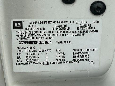 Used 2004 Cadillac Escalade ESV AWD image 32