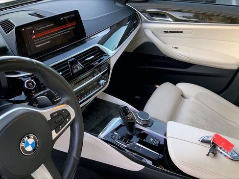 Used 2017 BMW 540i image 17