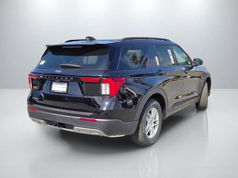 New 2026 Ford Explorer Active w/ Active Comfort Package RWD image 6