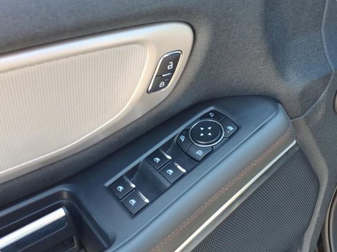 Used 2025 Ford Expedition Active AWD/4WD image 17