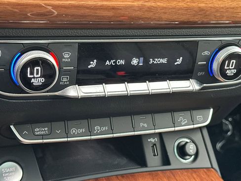 Used 2023 Audi Q5 2.0T Premium w/ Convenience Package image 20